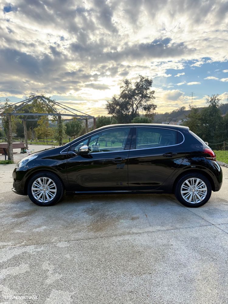 Peugeot 208 1.6 BlueHDi Allure - 6