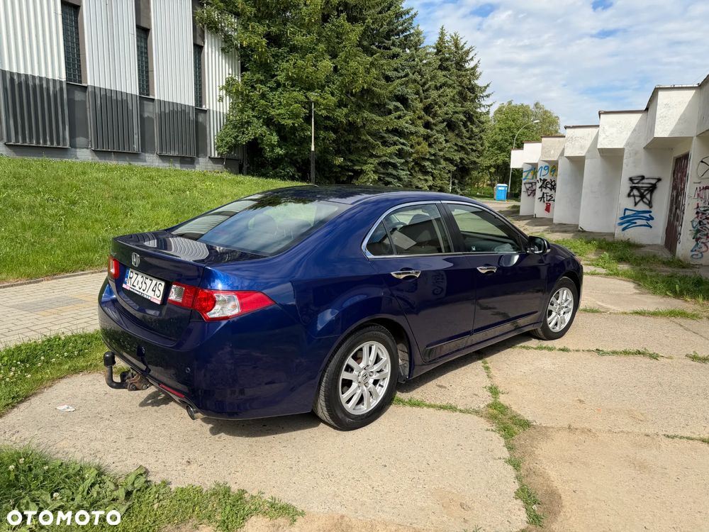 Honda Accord 2.0 Elegance Advantage - 20