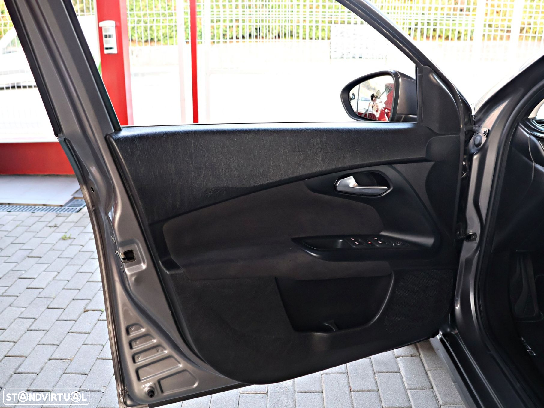Fiat Tipo Station Wagon 1.6 M-Jet Lounge Tech J17 DCT - 33