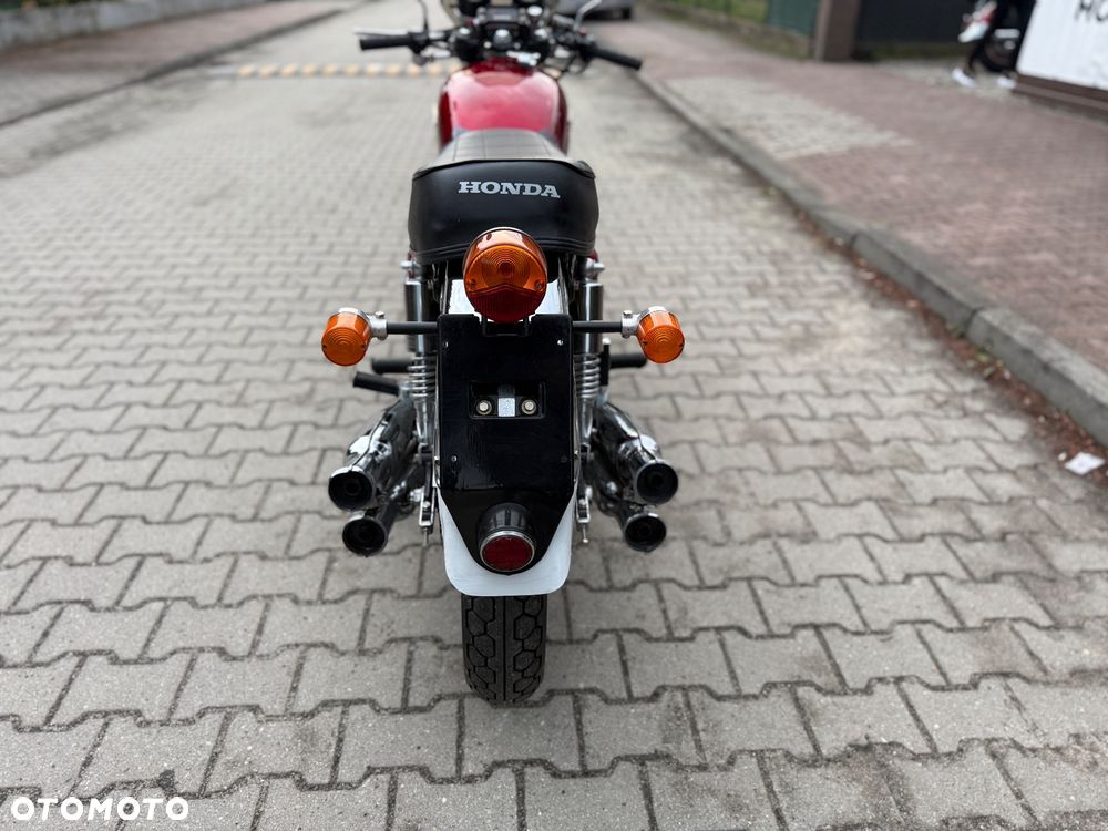 Honda CB - 11