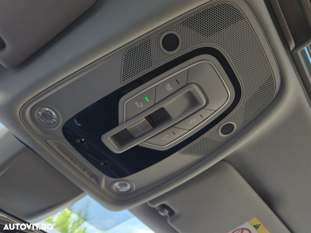 Audi A4 2.0 TDI ultra S tronic sport - 40