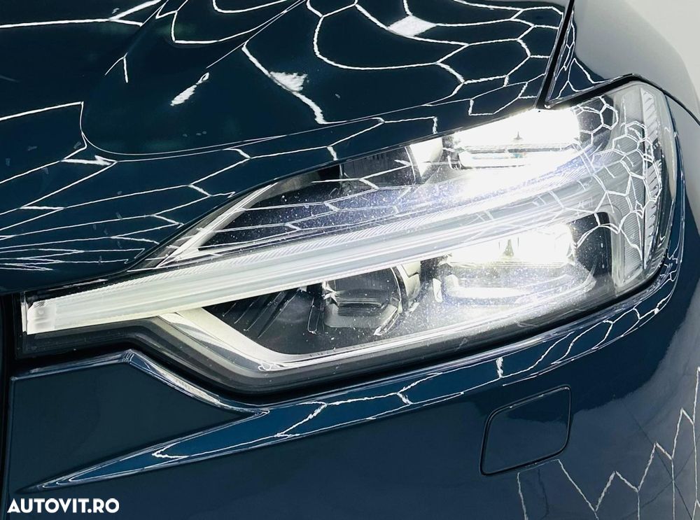 Volvo XC 60 D5 AWD Geartronic Inscription - 14