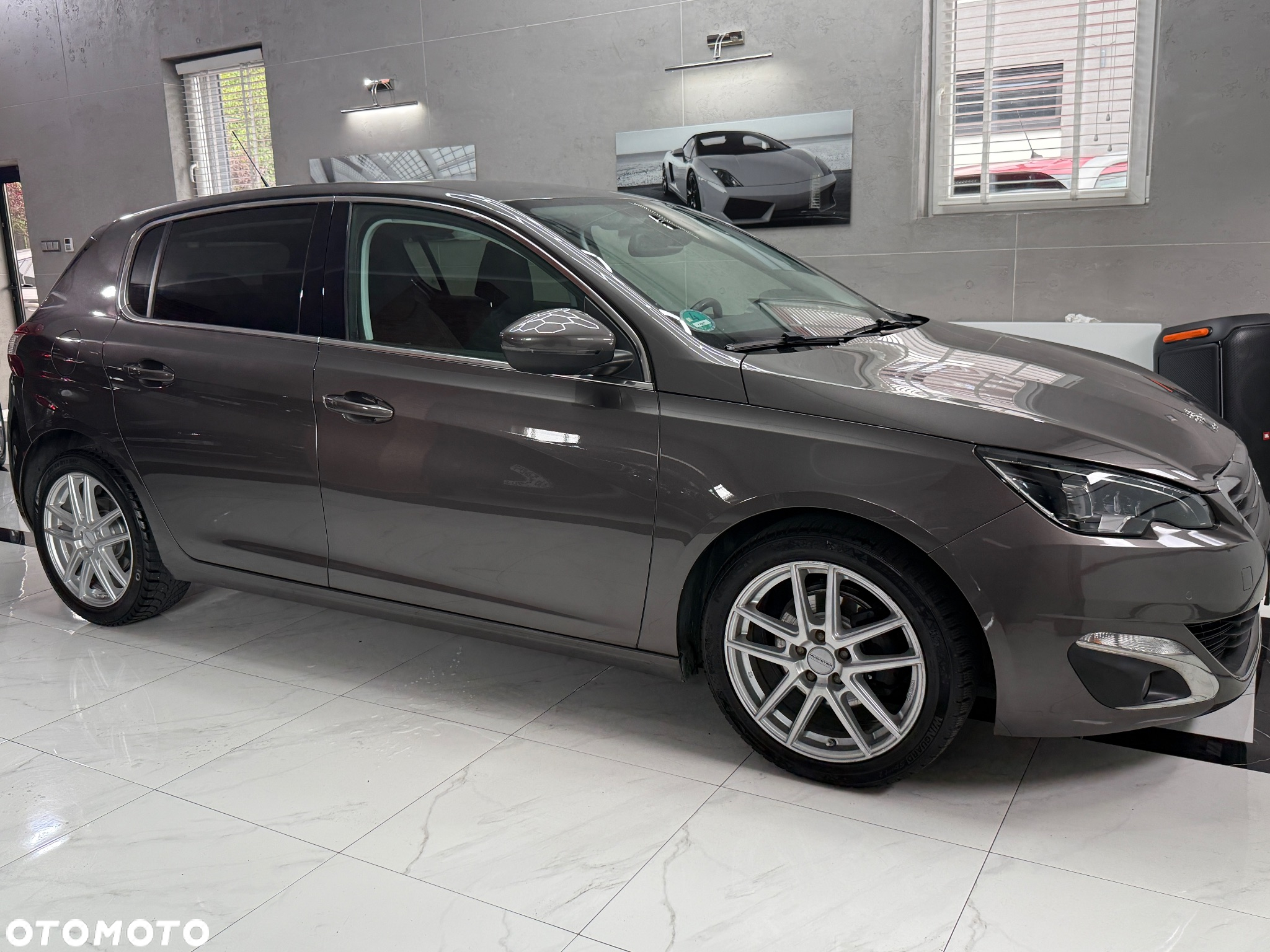 Peugeot 308 1.6 THP Allure - 9