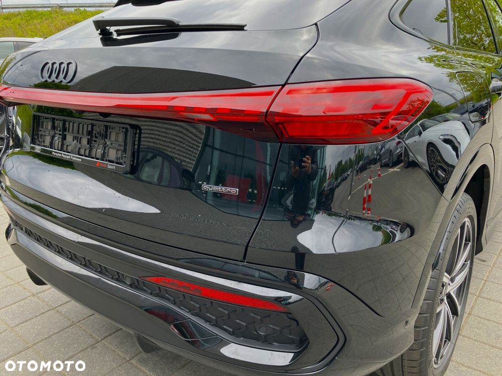 Audi Q5 Sportback - 12