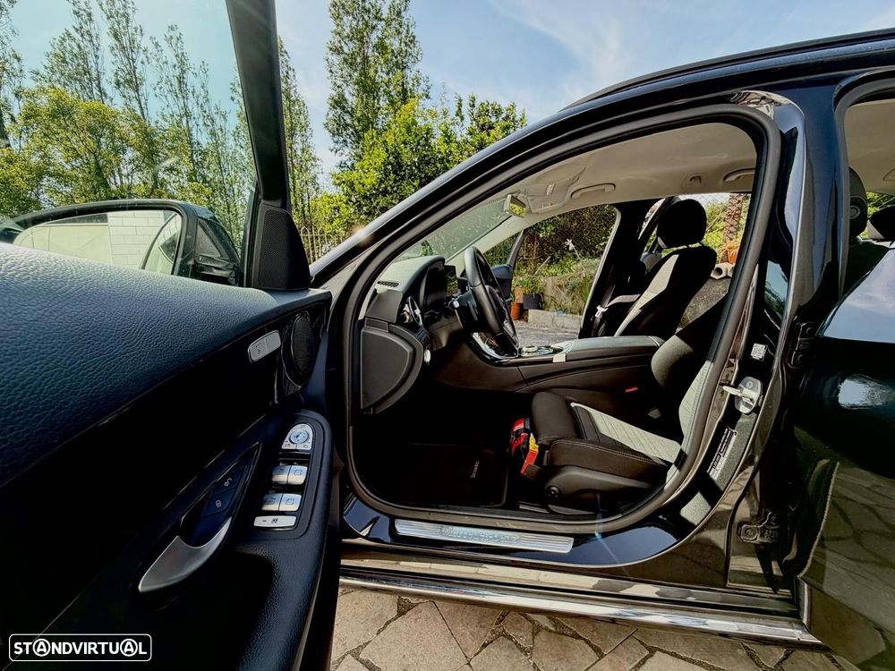 Mercedes-Benz C 180 - 52