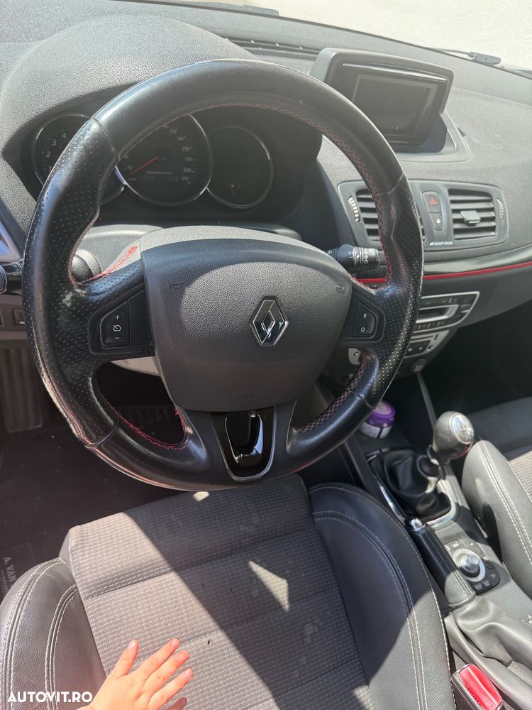 Renault Megane 1.5 dCi GT Line - 8