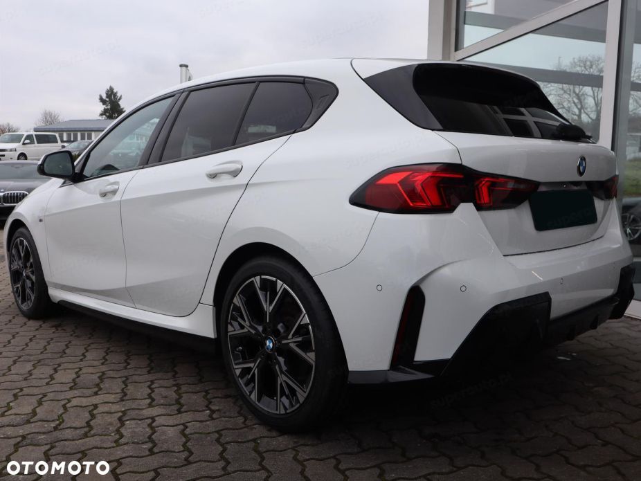 BMW Seria 1 120 mHEV - 3