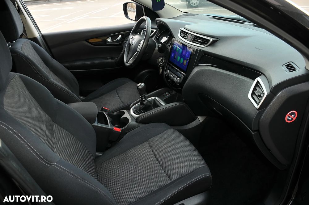 Nissan Qashqai 1.5 DCI N-Connecta - 8