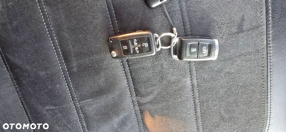 Volkswagen Multivan 2.0 BiTDI L1 Highline 4Motion DSG - 16