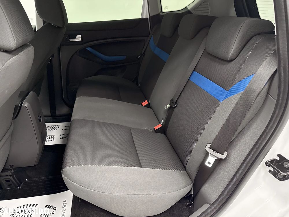 Ford Kuga 2.0 TDCi 2x4 Trend - 20