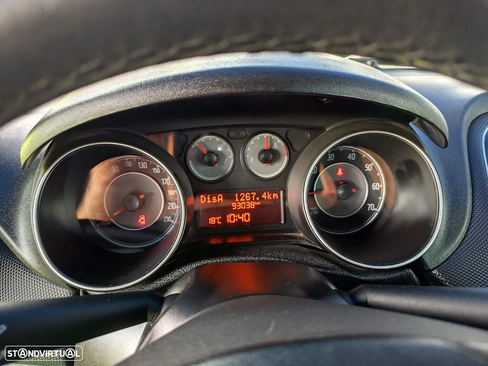 Fiat Punto 1.2 Easy S&S - 20