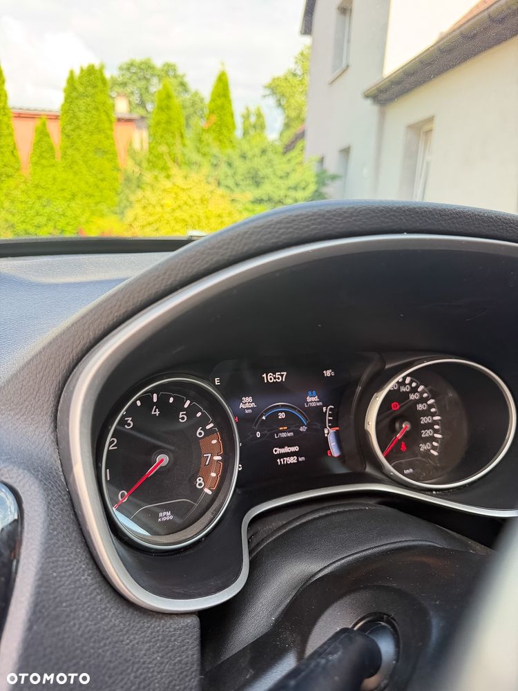 Jeep Compass 1.4 TMair Limited FWD S&S - 4