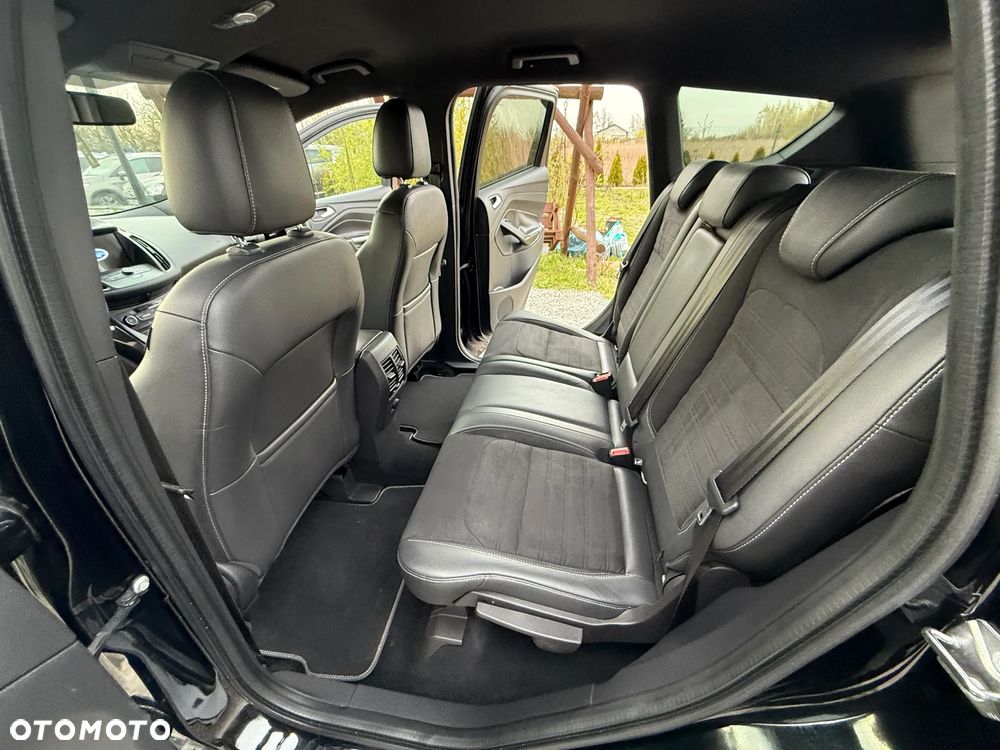 Ford Kuga 2.0 TDCi 4x2 ST-Line - 28