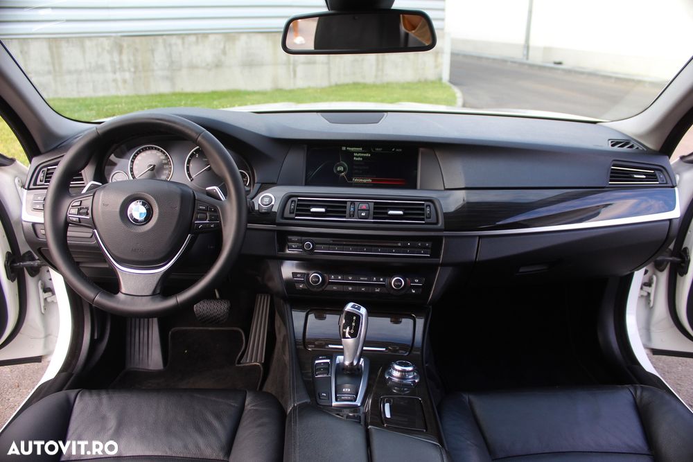 BMW Seria 5 520d - 26