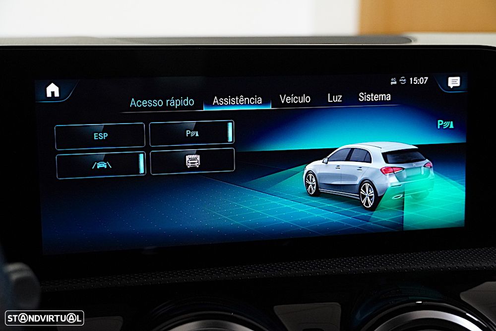 Mercedes-Benz A 250 e AMG Line - 44