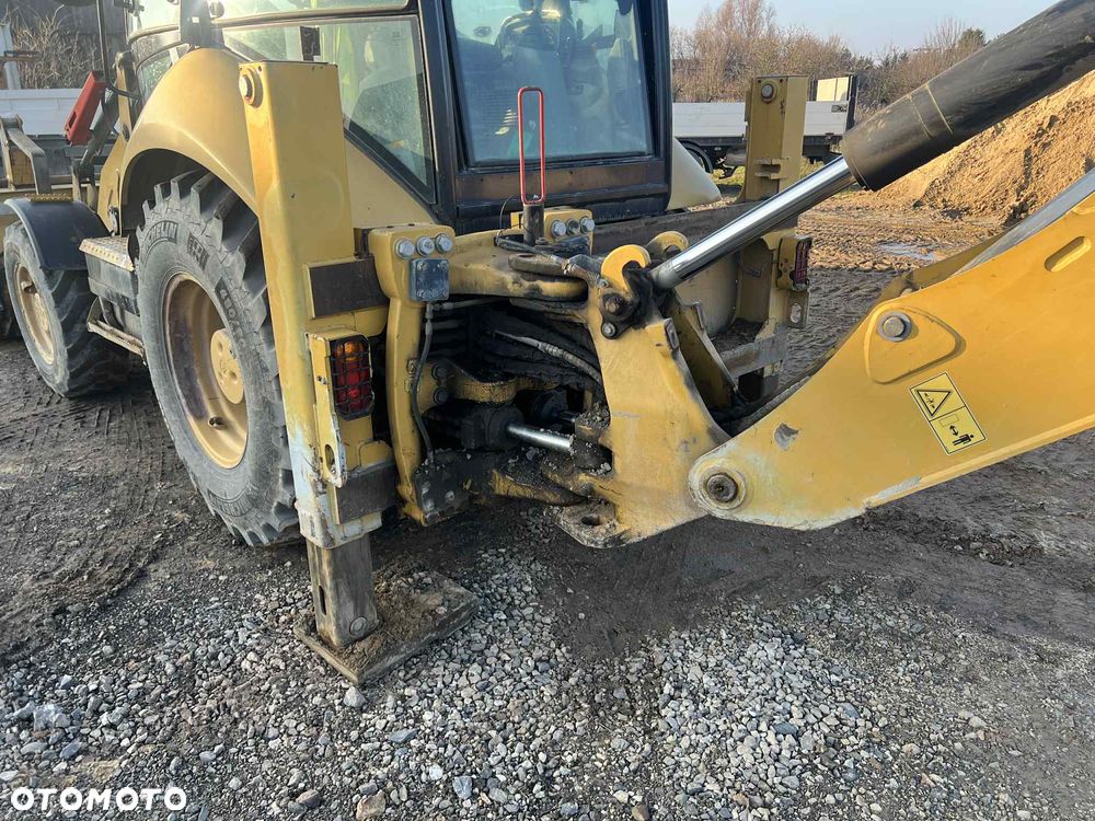 Caterpillar 432F - 5