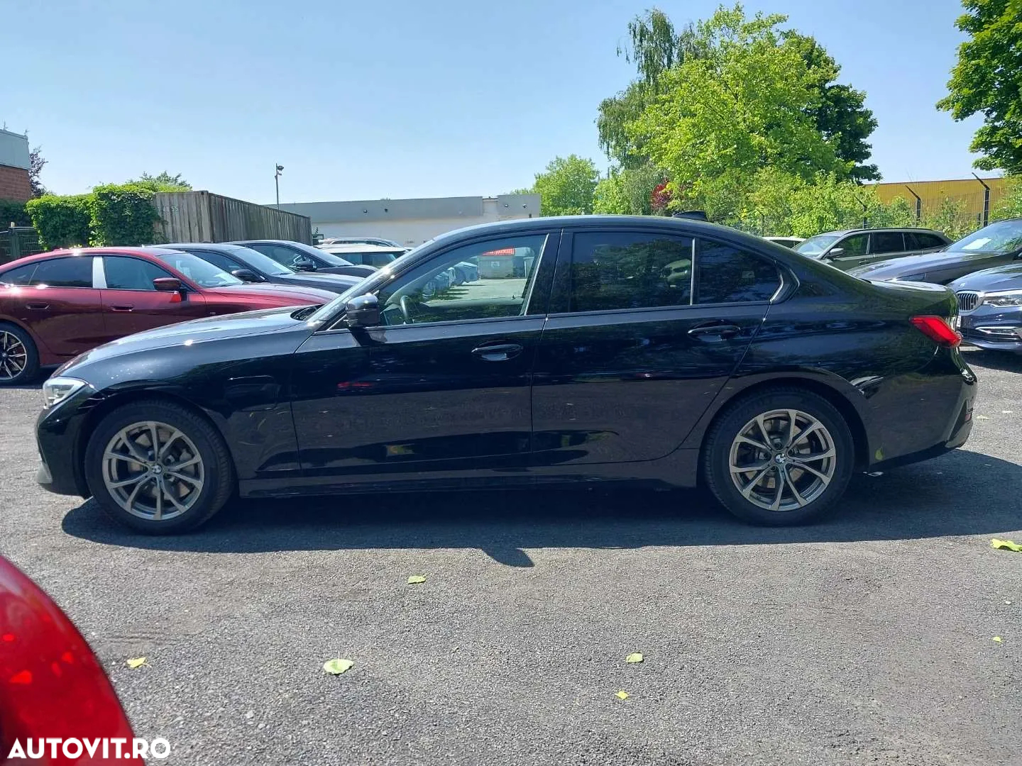 BMW Seria 3 330e Aut. Sport Line - 2