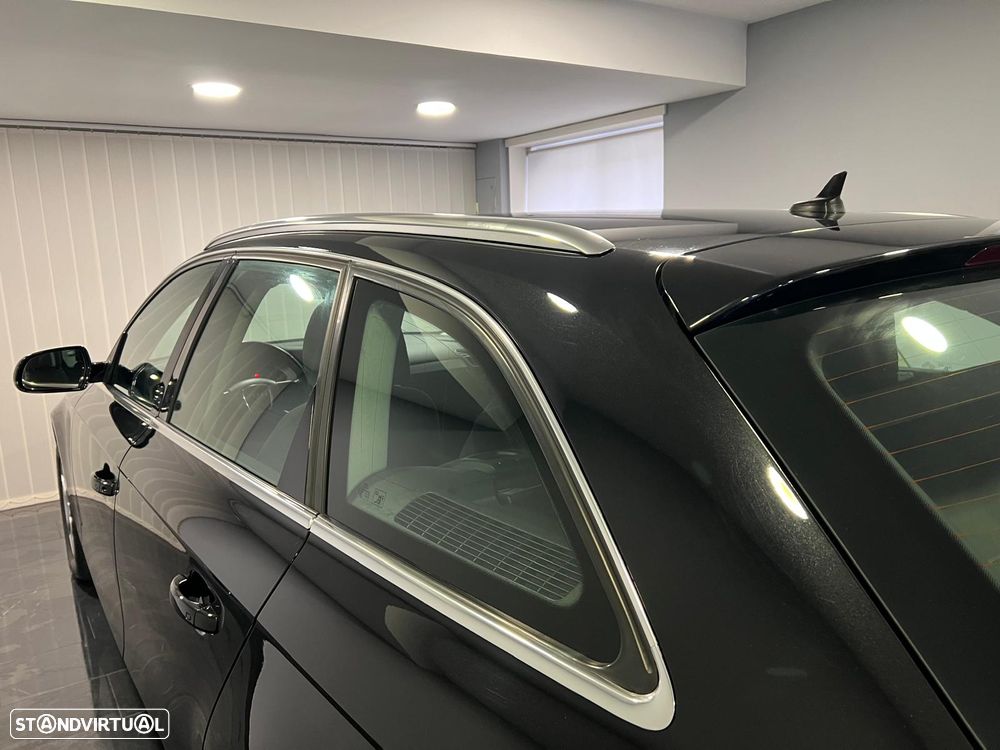 Audi A4 Avant 2.0 TDI Multitronic - 23