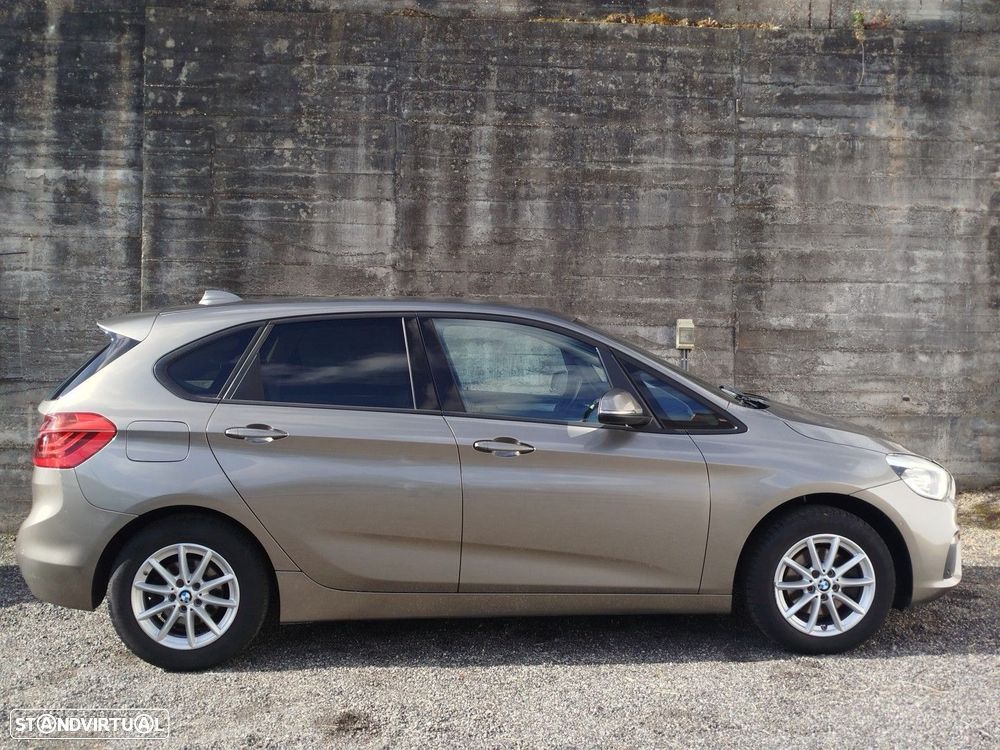 BMW 216 Active Tourer d Luxury Line - 2