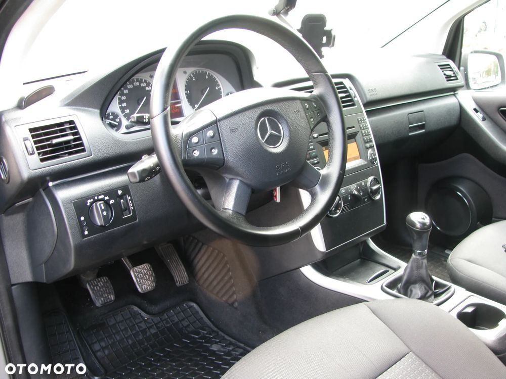 Mercedes-Benz Klasa B 180 CDI - 8