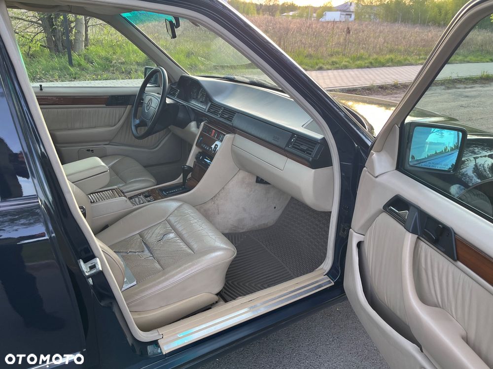 Mercedes-Benz Klasa E - 14