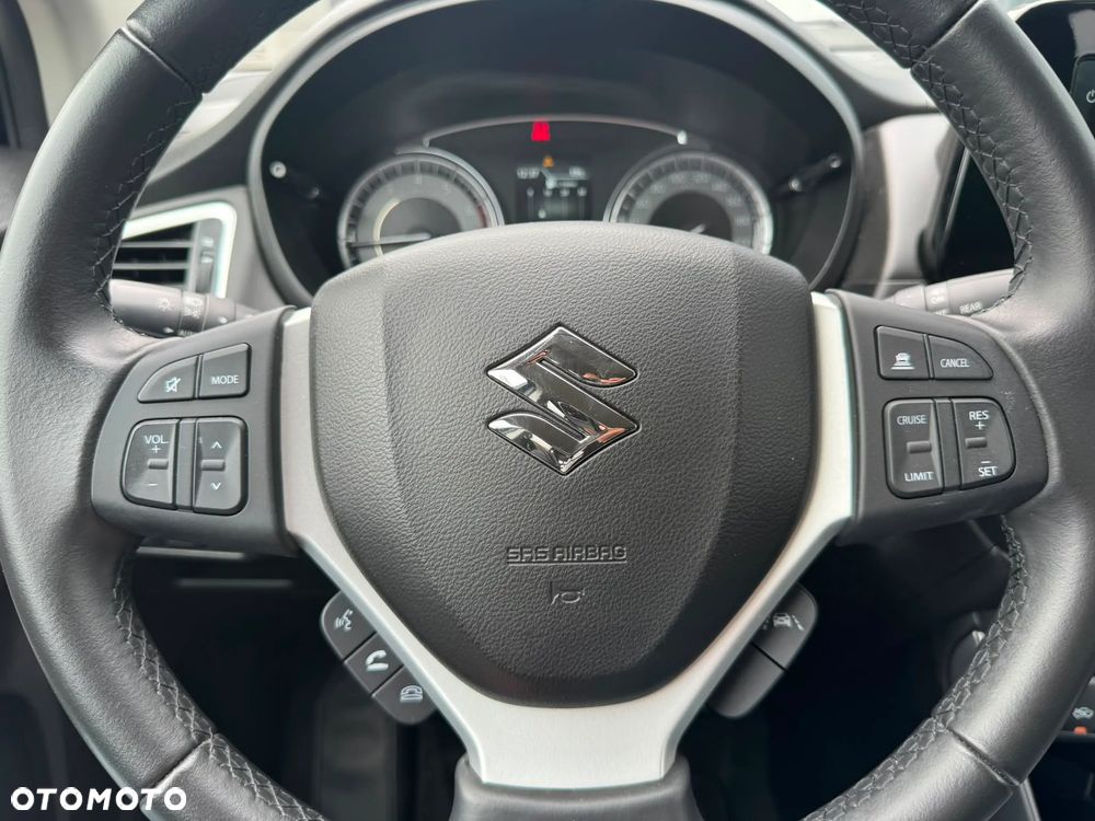 Suzuki SX4 S-Cross - 8