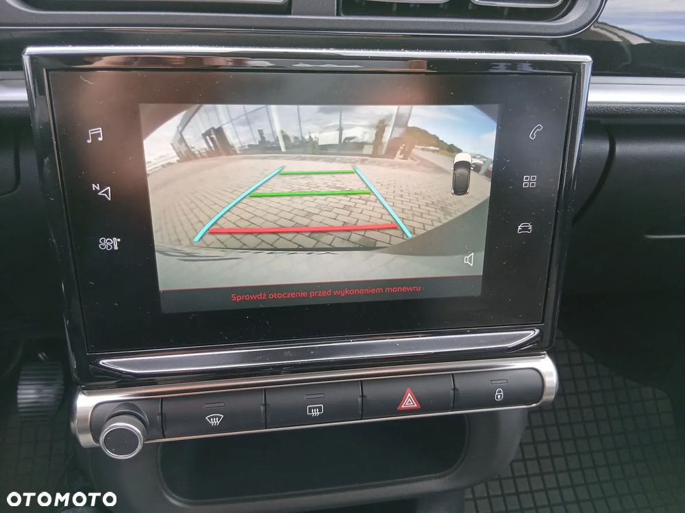 Citroën C3 1.2 PureTech Shine - 25