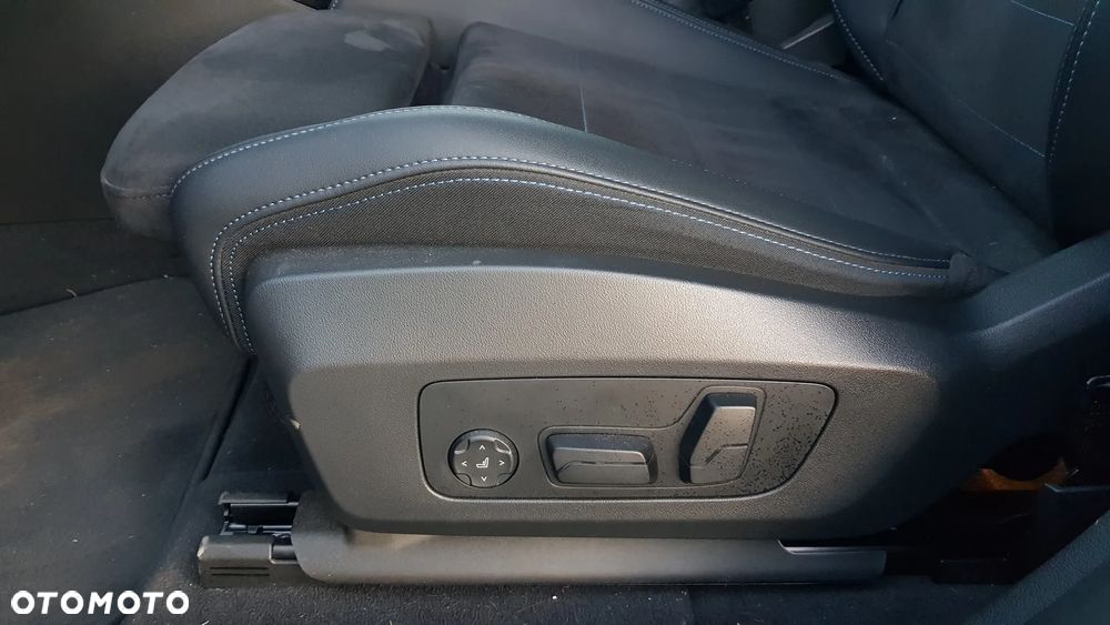 BMW iX2 - 30