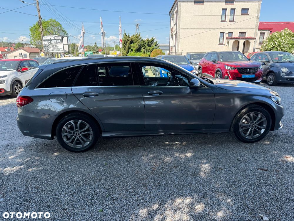 Mercedes-Benz Klasa C 220 d 4-Matic 9G-TRONIC - 4
