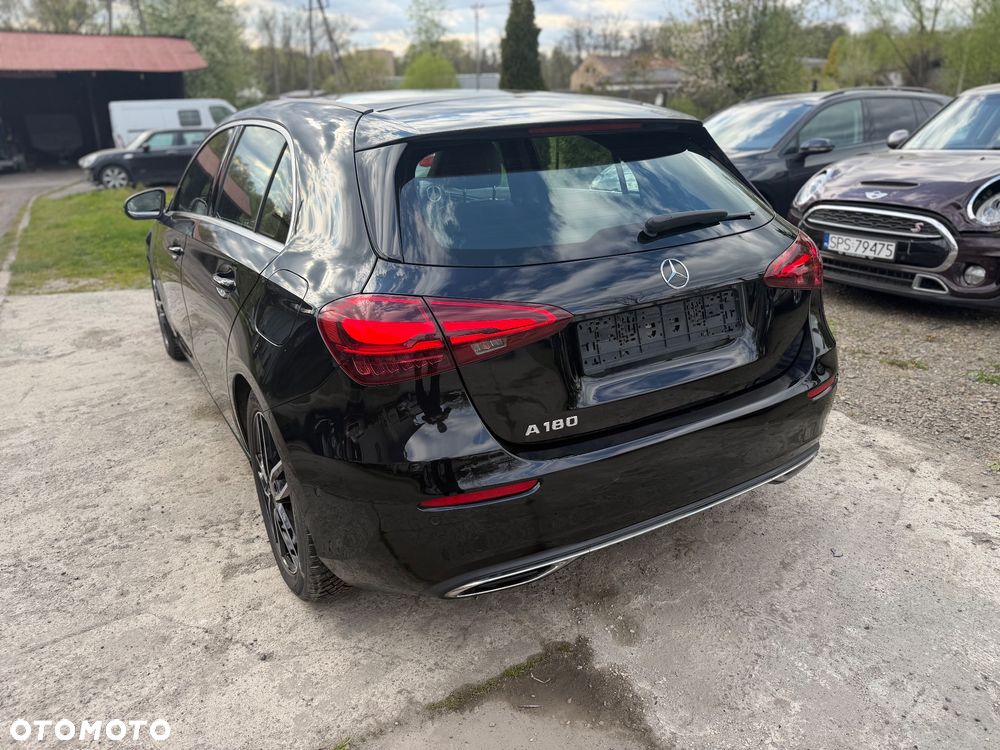 Mercedes-Benz Klasa A 180 7G-DCT Advanced Progressive - 18