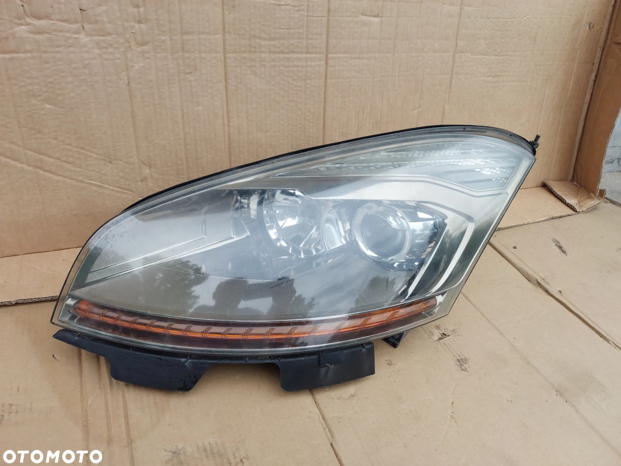 Lampa lewy przód Citroen C4 Picasso Grand Picasso Xenon Europa - 2