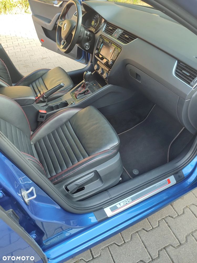 Skoda Octavia 2.0 TDI RS Challenge DSG - 22