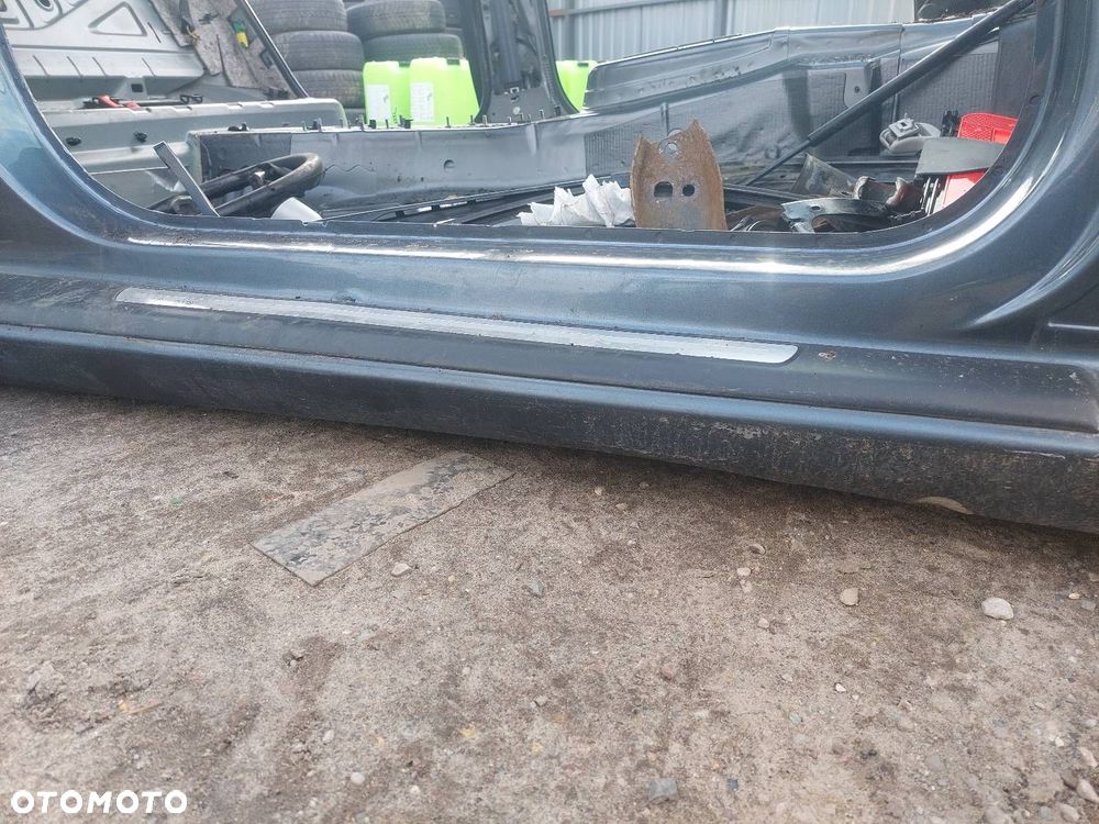 PRÓG PRAWY + SŁUPEK ŚRODKOWY AUDI A6 C6 SEDAN KOMBI - 3