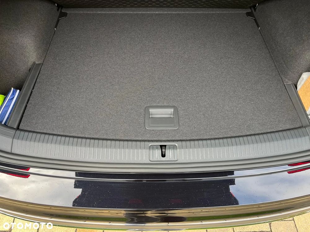 Volkswagen Tiguan 2.0 TSI 4Mot Elegance DSG - 22