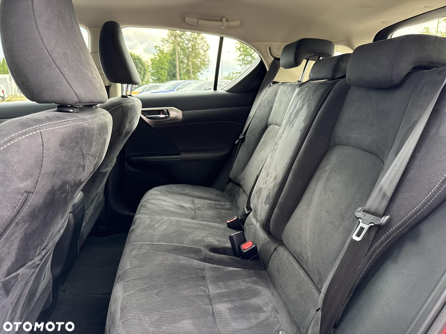 Lexus CT - 20