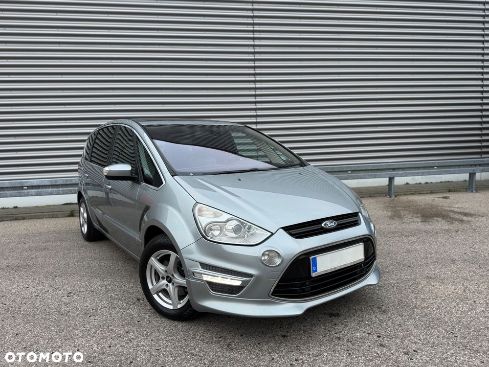 Ford S-Max - 9