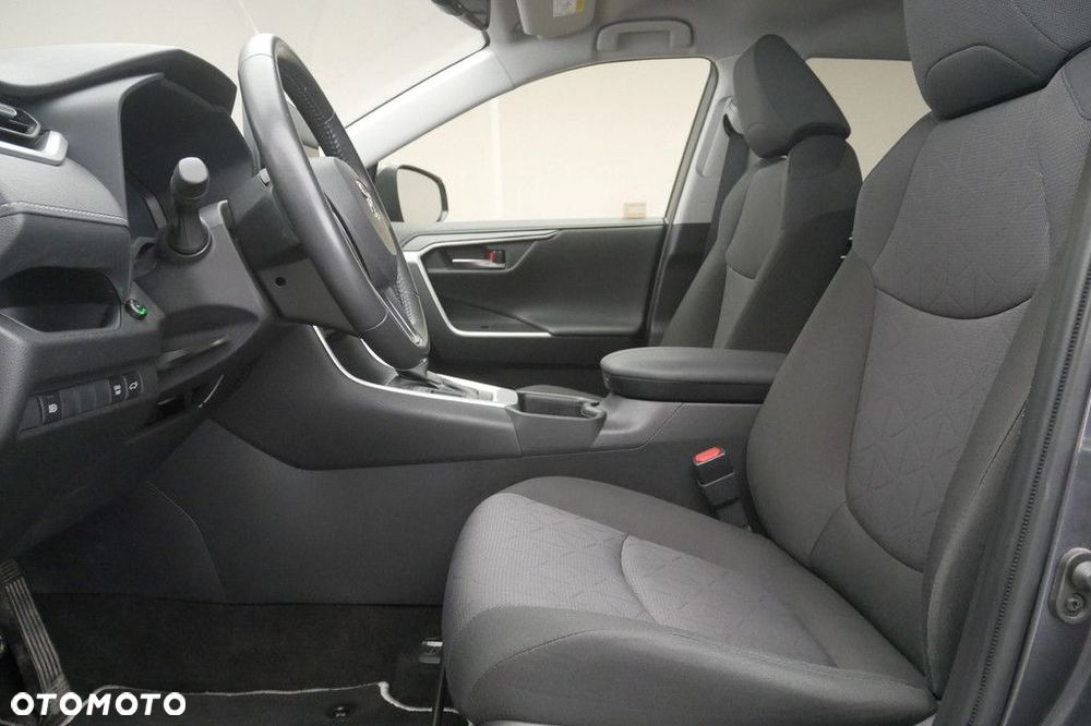 Toyota RAV4 - 12