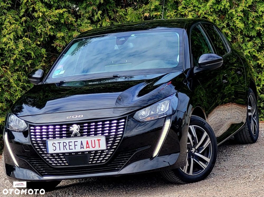 Peugeot 208 - 35