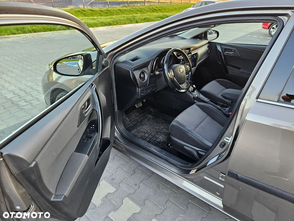 Toyota Auris 2017