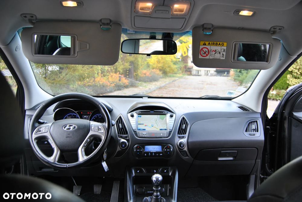 Hyundai ix35 1.7 CRDi 2WD Fifa World Cup Edition - 26