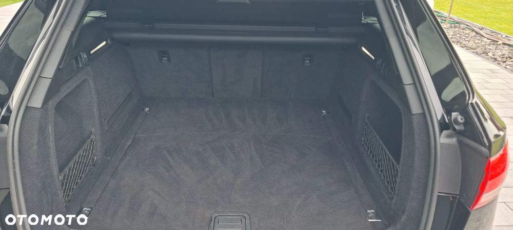 Audi A4 Avant 2.0 TDI design - 17