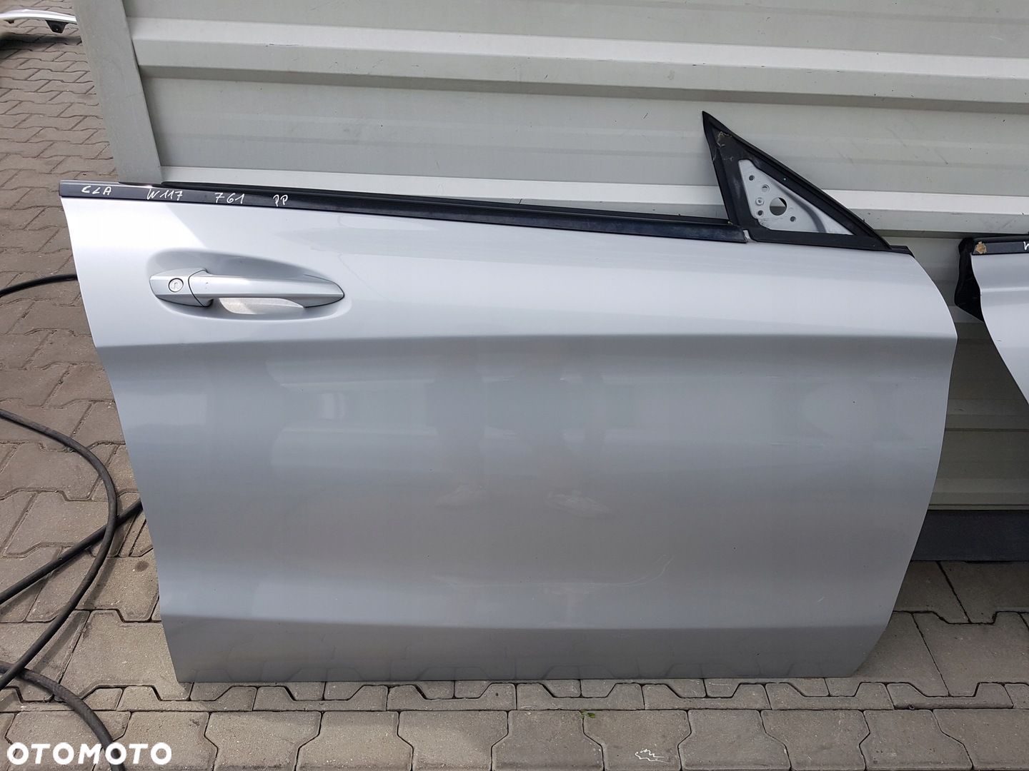MERCEDES CLA W117 13-18r DRZWI PRAWE PRZÓD PRZEDNIE 761 - 1