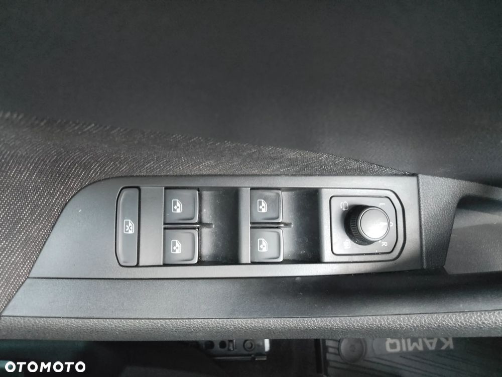 Skoda Kamiq 1.0 TSI Style DSG - 24