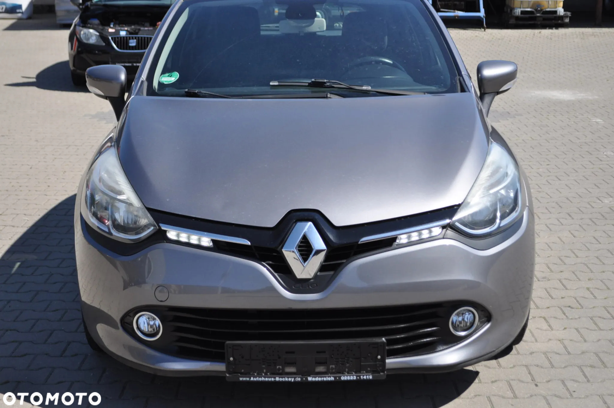 Renault Clio 1.2 16V Limited Plus - 2