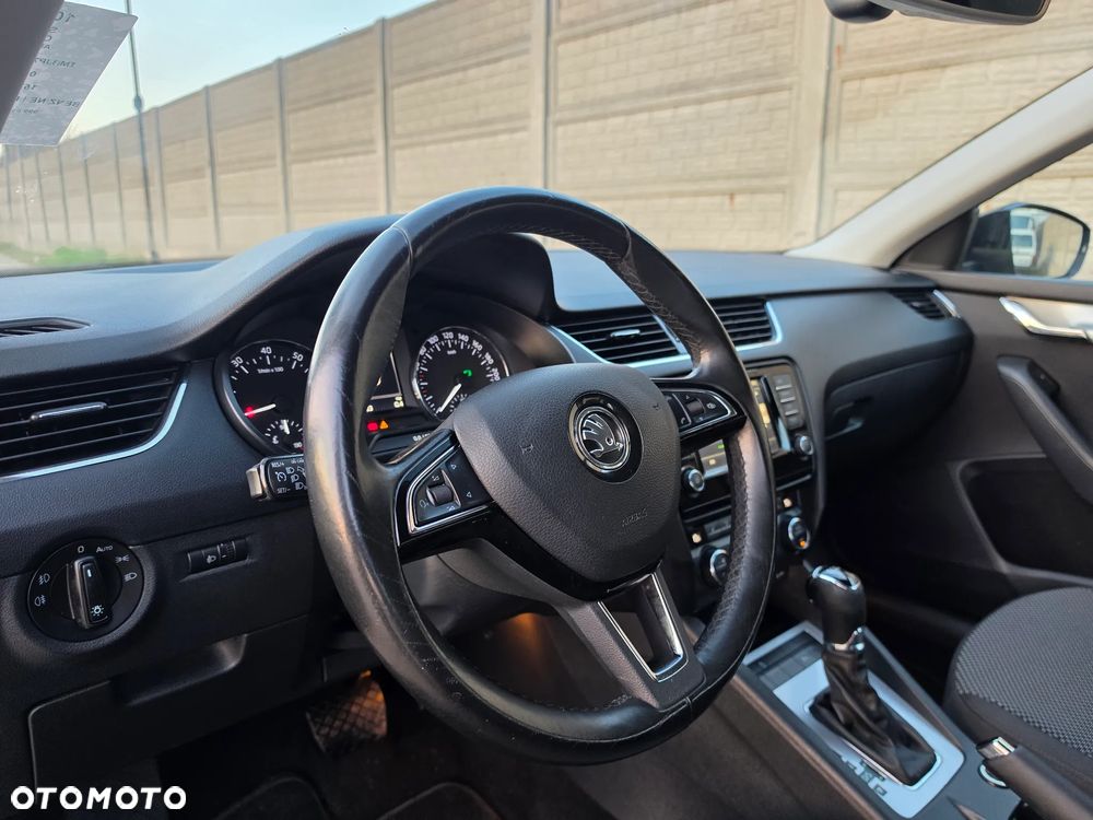 Skoda Octavia 1.0 TSI DSG Ambition - 8