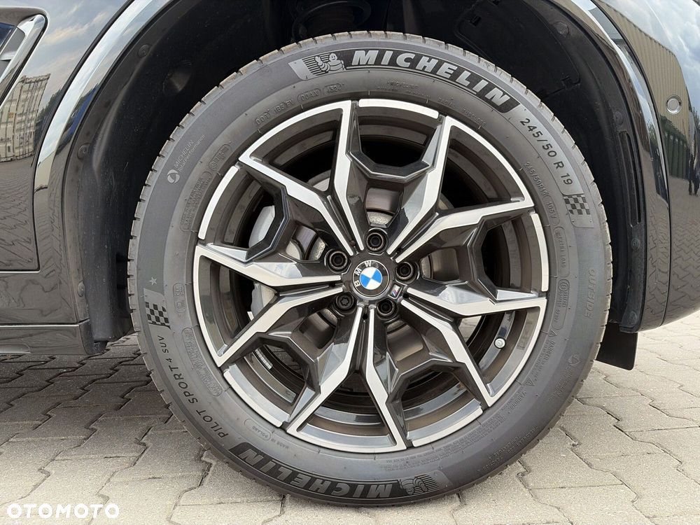 BMW X4 - 10