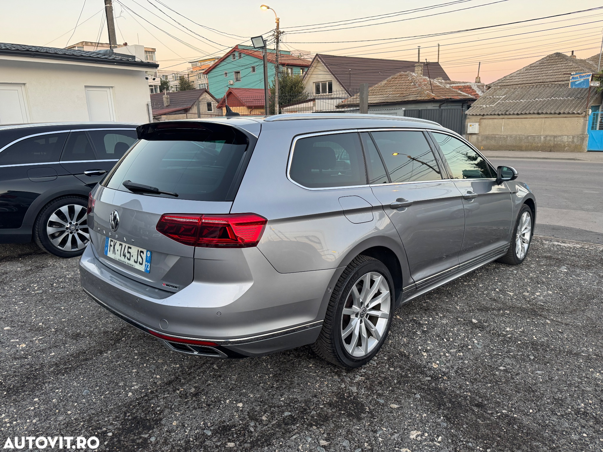Volkswagen Passat 2.0 TDI SCR DSG 4Motion Business - 4