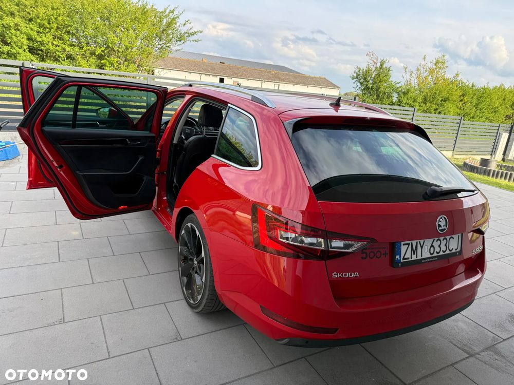 Skoda Superb 2.0 TDI L&K - 8