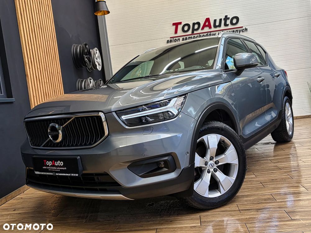 Volvo XC 40 D4 AWD Geartronic Momentum - 2
