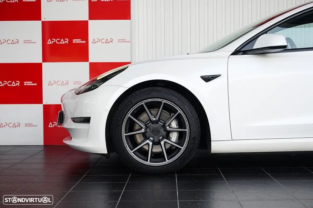 Tesla Model 3 Long Range AWD Dual Motor - 16